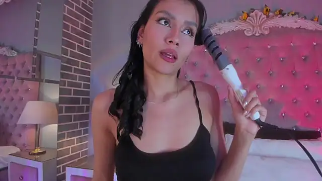 TanyaBello online show from 03/11/26, 05:12