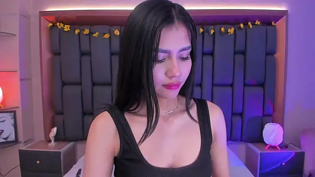 TanyaBello online show from 11/18/25, 02:31