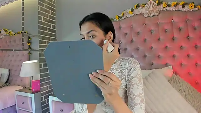TanyaBello online show from 04/21/26, 04:30