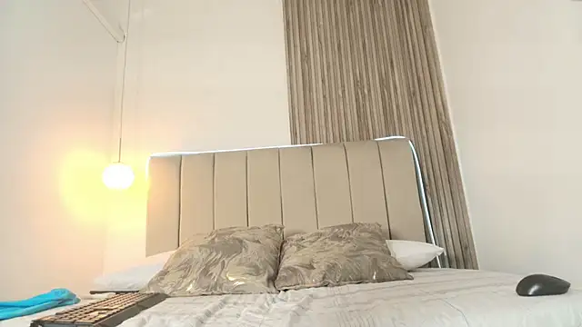 EvaaSinclair online show from 03/02/26, 08:05