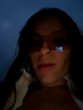 bambiluly online show from 12/15/25, 11:20