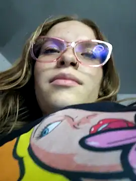 bambiluly online show from 10/28/25, 11:25