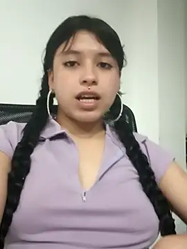 petite coral online show from 01/06/26, 11:53