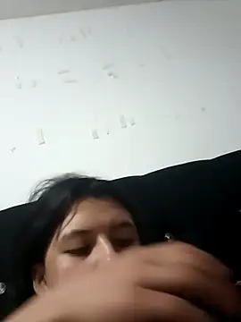 petite coral online show from 01/14/26, 02:37