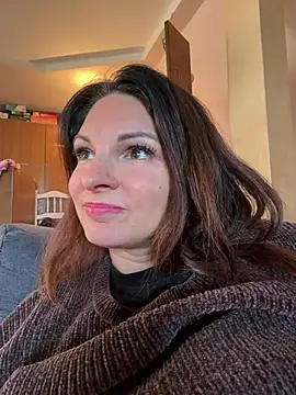 kinkysarahx online show from 04/08/26, 02:07