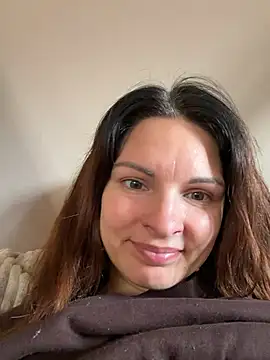 kinkysarahx online show from 04/05/26, 01:40