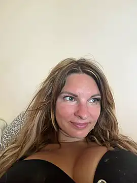 kinkysarahx online show from 06/30/26, 10:15