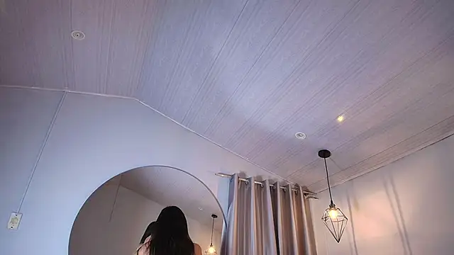 ivy bonnie online show from 11/06/25, 11:47