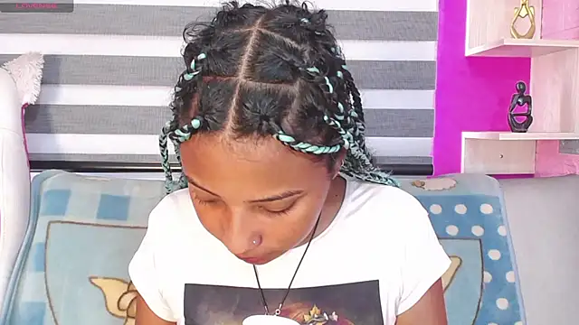 Zoe Rider online show from 12/18/25, 12:42