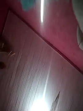 Snapshot of fermariana chatting on 11/03/25, 01:37 fermariana online show from 11/03/25, 01:37