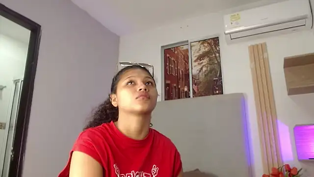 miel alisha online show from 02/07/26, 12:46