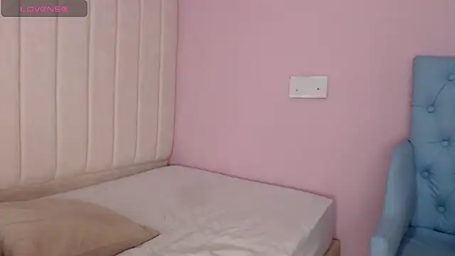 miel alisha online show from 11/30/25, 01:12