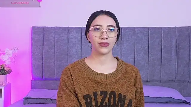 GabbieHill online show from 10/25/25, 07:47