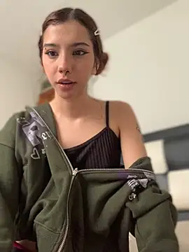 MiaaCute- online show from 02/26/26, 09:15