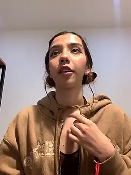 MiaaCute- online show from 03/10/26, 09:52