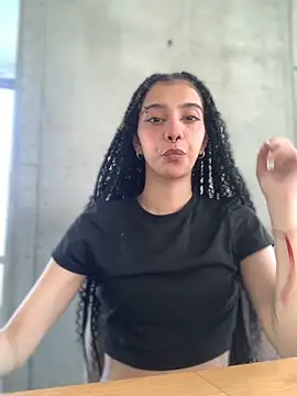 MiaaCute- online show from 11/03/25, 09:51