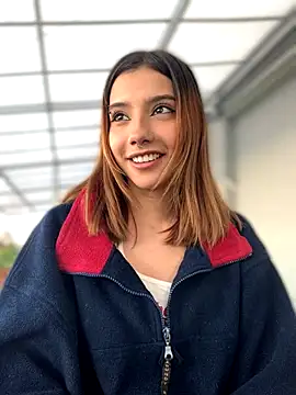 MiaaCute- online show from 10/21/25, 09:03