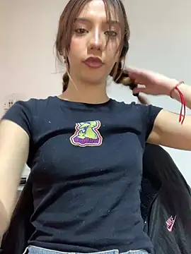 MiaaCute- online show from 04/29/26, 07:09