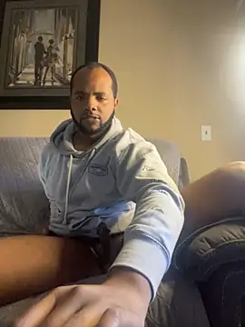 beezy 93 online show from 10/20/25, 07:25