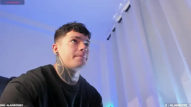 AlanRose01 online show from 11/26/25, 02:28