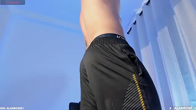 AlanRose01 online show from 12/03/25, 01:10