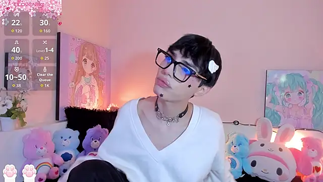 Strawberry Kitty  online show from 02/08/26, 04:21