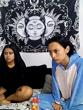 emily n abby online show from 04/14/26, 12:32