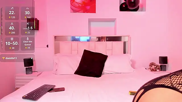 Coral Jhones online show from 11/04/25, 03:21