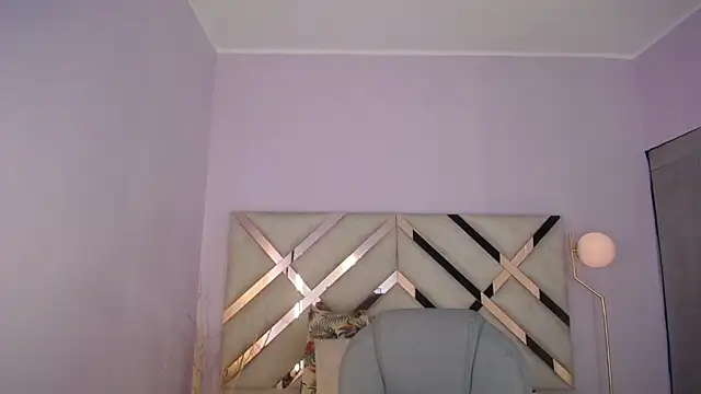 Maiacharris  online show from 05/07/26, 12:41