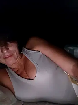 Luna 7777 online show from 10/26/25, 11:05