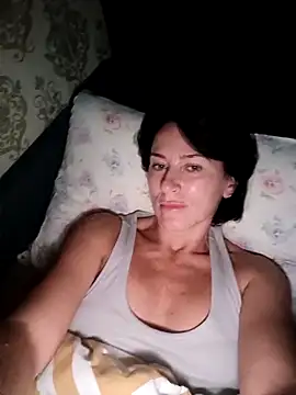 Luna 7777 online show from 10/27/25, 09:49