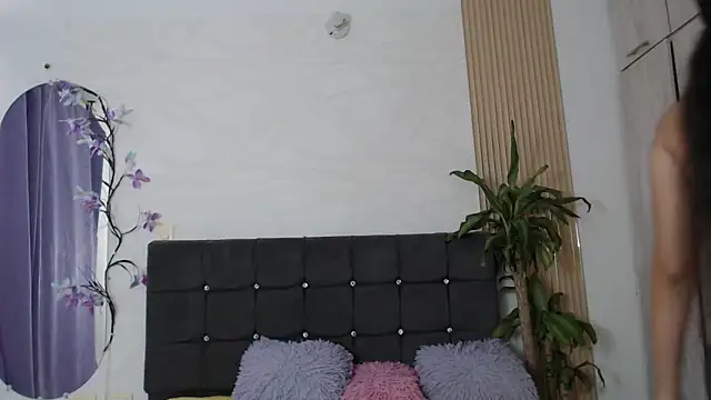 sharon ivanna12 online show from 11/05/25, 07:17