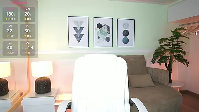 EmilyTurneer online show from 02/02/26, 07:13