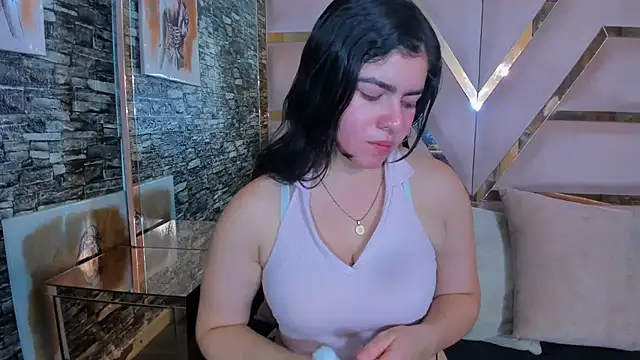 talialadyx online show from 12/16/25, 06:01