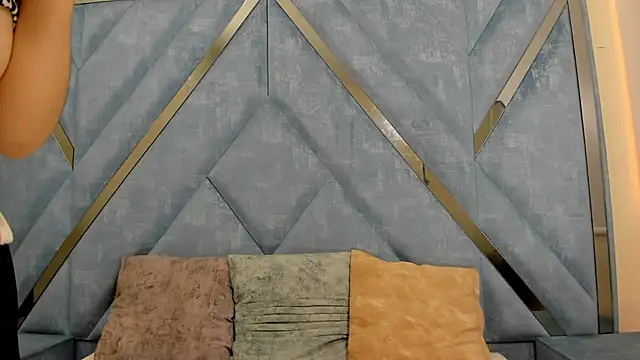 talialadyx online show from 02/27/26, 01:22