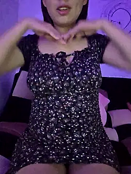 Alissun  online show from 12/03/25, 11:14