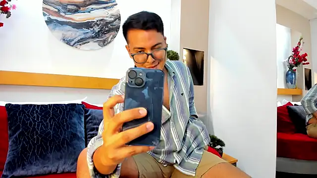 JohnBelRose online show from 11/11/25, 07:19