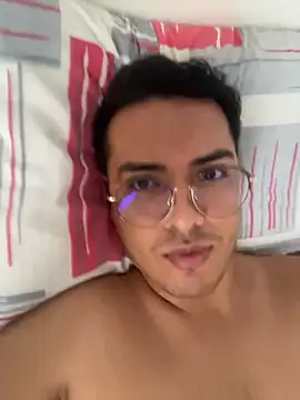 JohnBelRose online show from 11/30/25, 01:12