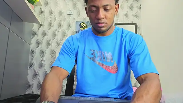 Stevenbrand online show from 11/12/25, 08:23