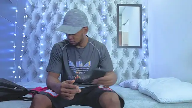 Stevenbrand online show from 12/04/25, 06:51