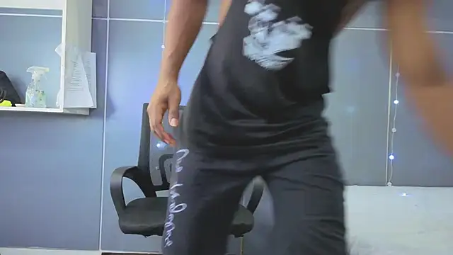 Stevenbrand online show from 12/03/25, 07:13