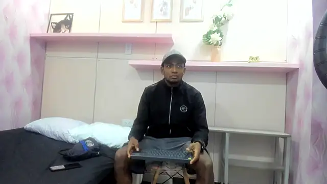 Stevenbrand online show from 11/21/25, 10:58