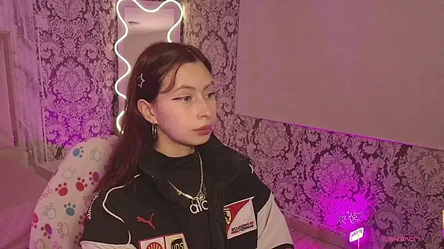 Snapshot of KATANA_TAY chatting on 01/12/26, 03:24 KATANA TAY online show from 01/12/26, 03:24