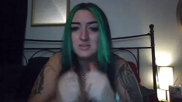 Snapshot of ImKatMeow chatting on 01/13/26, 05:06 ImKatMeow online show from 01/13/26, 05:06