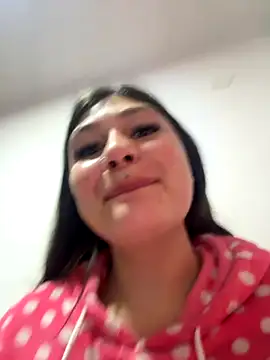 AngieG14  online show from 10/18/25, 04:31