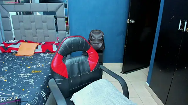 baby david 03 online show from 11/19/25, 02:33