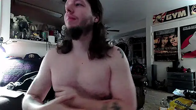 biggerisbetter12 online show from 11/11/25, 10:26