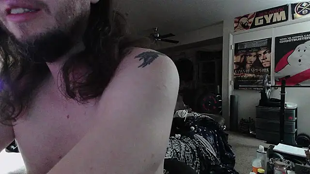 biggerisbetter12 online show from 03/21/26, 11:36