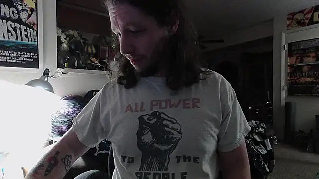 biggerisbetter12 online show from 03/04/26, 10:34