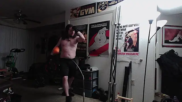 biggerisbetter12 online show from 03/24/26, 02:33